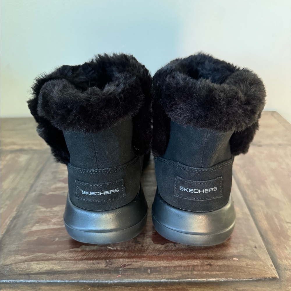 Skechers On The Go Joy black suede faux fur slip in ankle boots women’s 7.5 - Picture 4 of 7